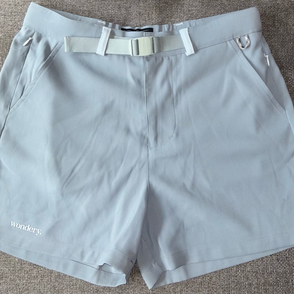 Gray Cargo Shorts with Built-in Belt and Textured Fabric